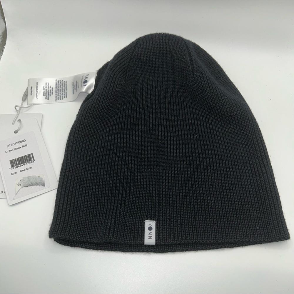 NN07 no nationality black wool beenie hat NWT one size